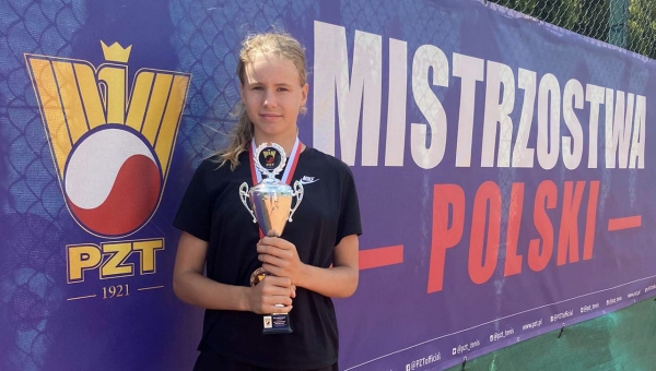 Ania Baran na podium MIstrzostw Polski U12